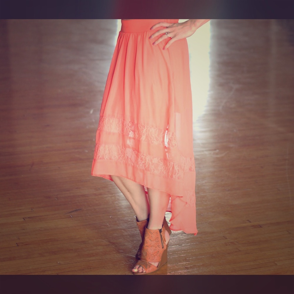 Vanity skirt